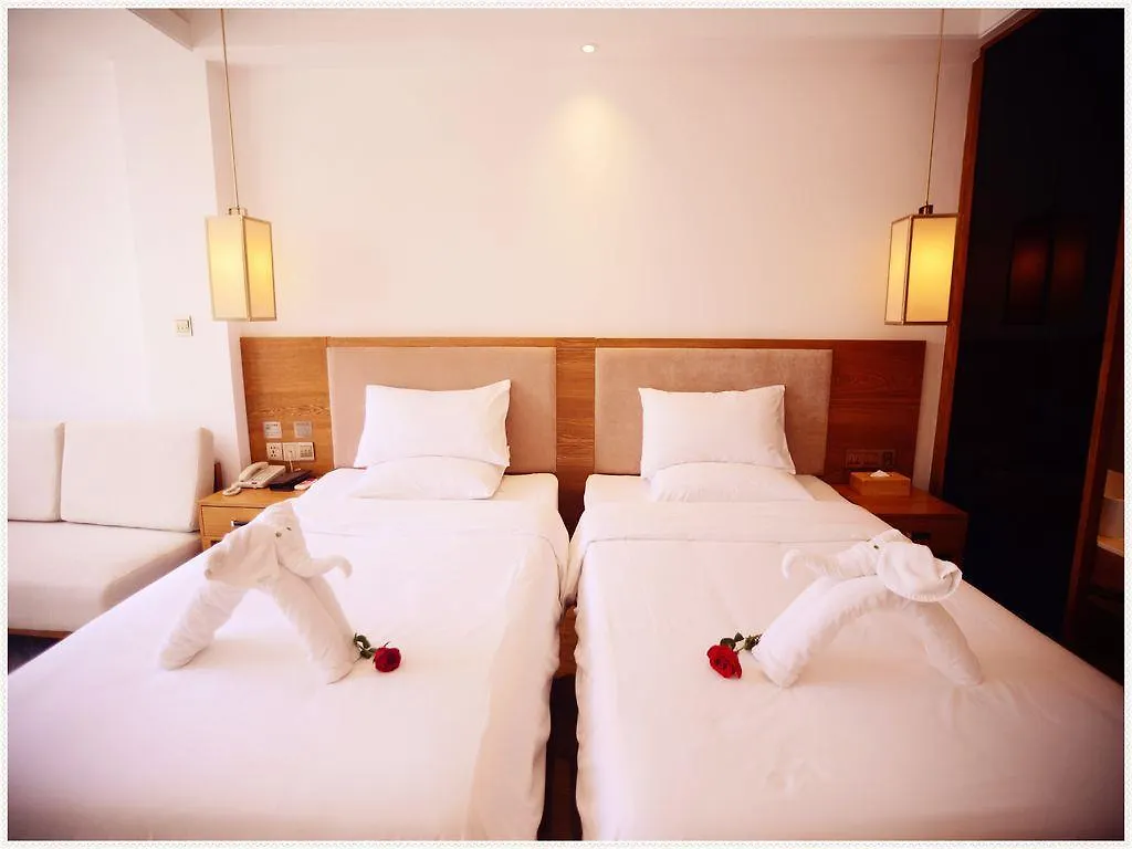 Sanyawan Yin Yun Seaview Holiday Hotel 4*, Sanya
